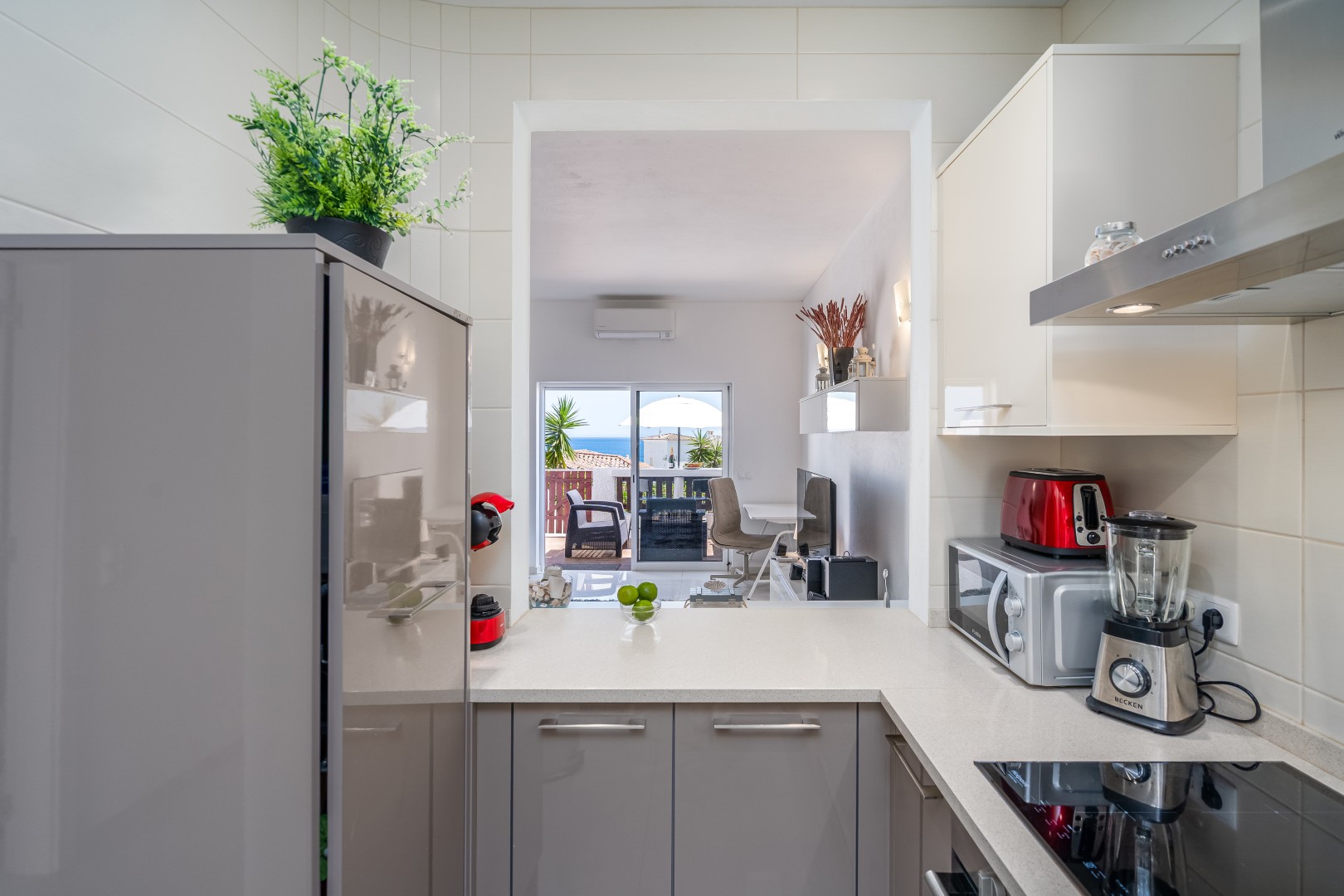 Blue Horizon Apartment